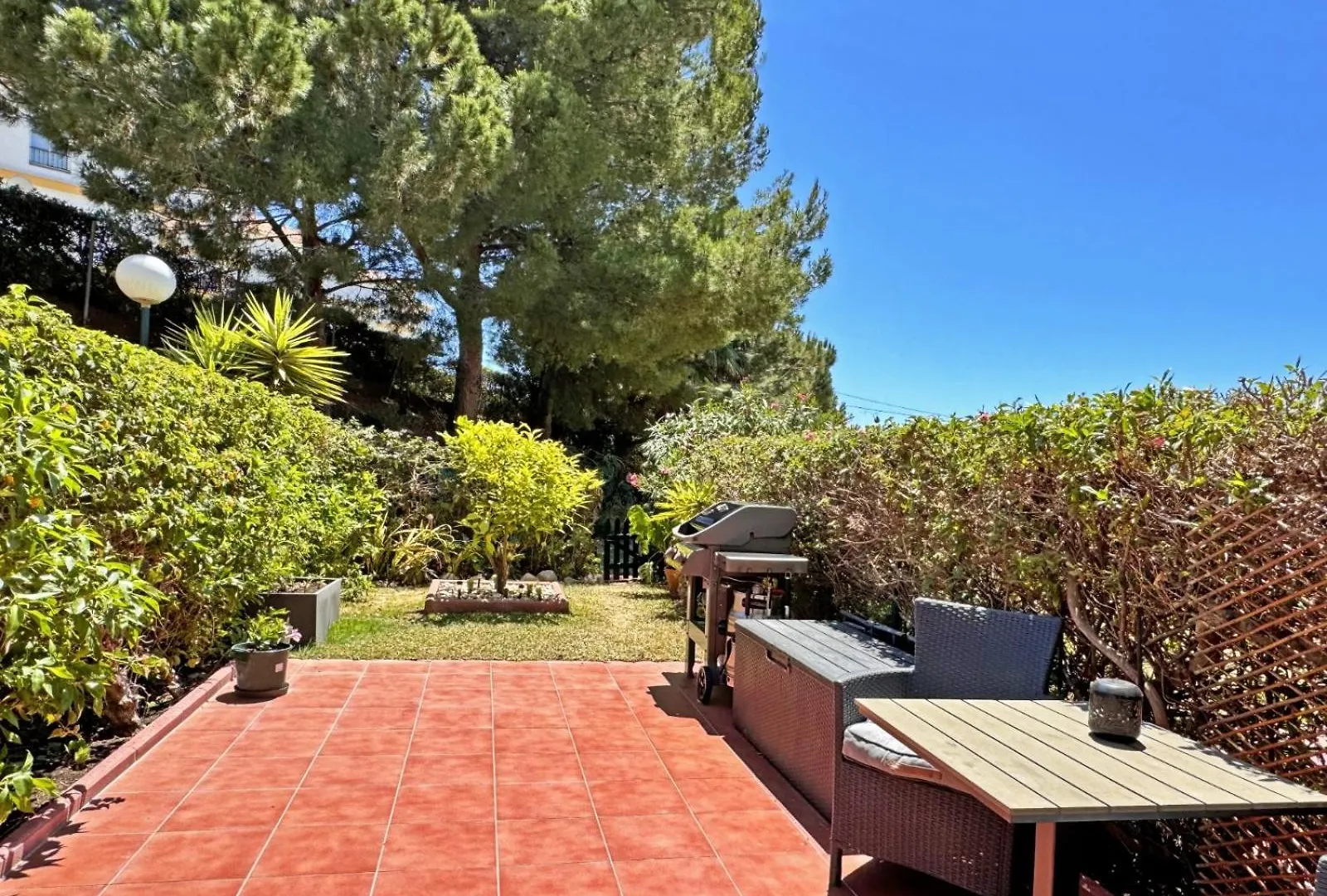 Mijas, Colinas Del Faro, Lovely Terrace Apartment Walking Distance To Beach Spain