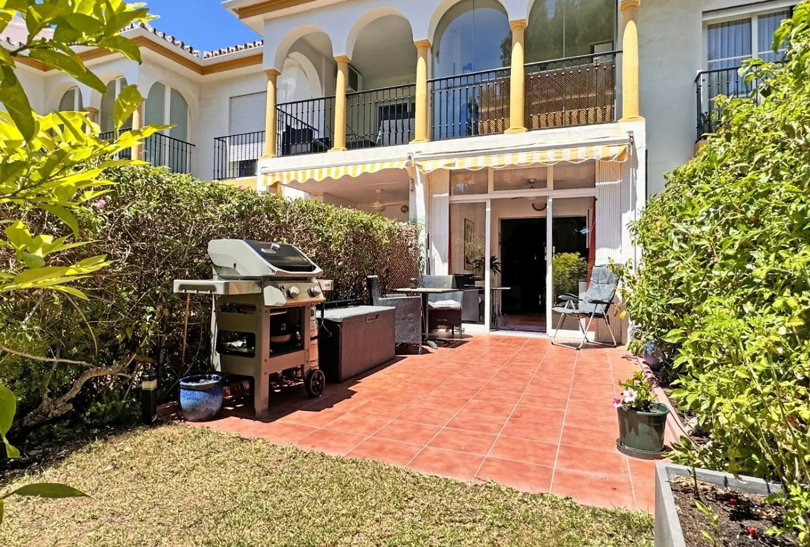 Mijas, Colinas Del Faro, Lovely Terrace Apartment Walking Distance To Beach  Mijas