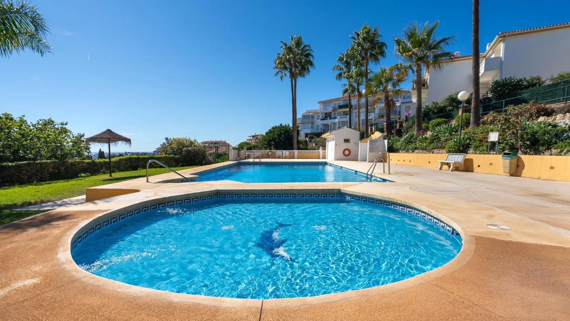 Mijas, Colinas Del Faro, Lovely Terrace Apartment Walking Distance To Beach