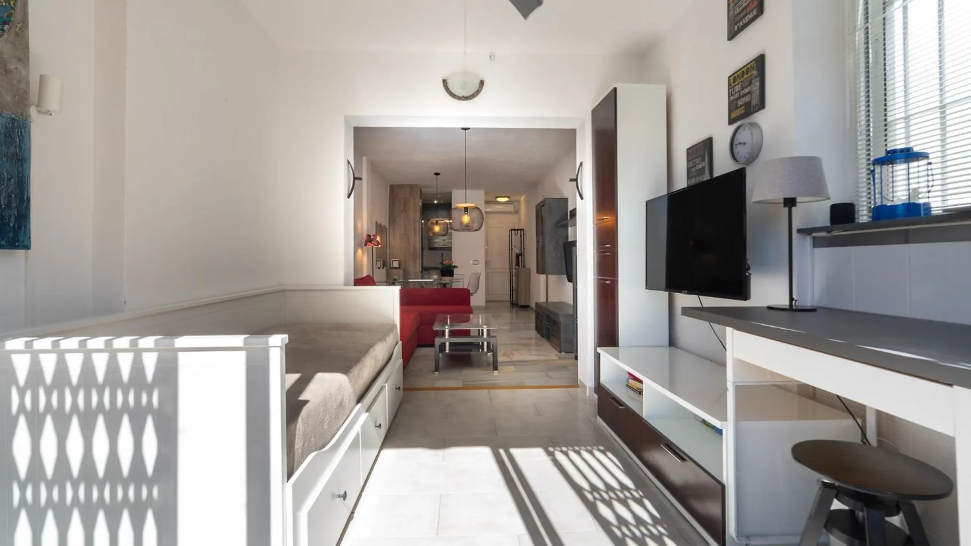 Mijas, Colinas Del Faro, Lovely Terrace Apartment Walking Distance To Beach